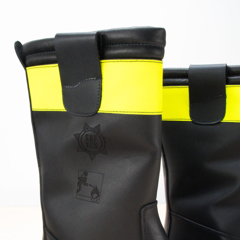 F2A boots for firefighters