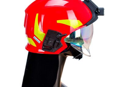 Casque-de-pompiers-rouge-avec-lampe-frontale-et-visiere